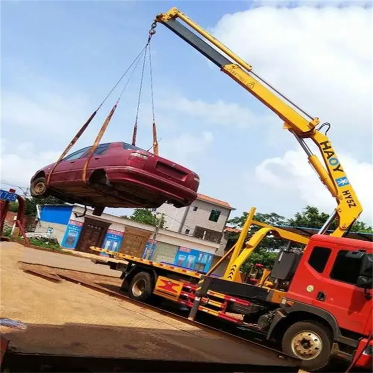 龙岩吊车救援小汽车怎么吊