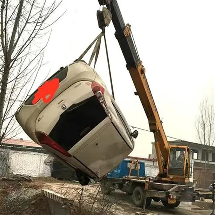 龙岩随时待命，吊车24小时道路救援服务全解析